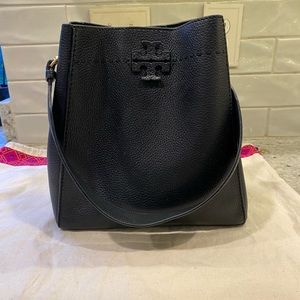 Tory Burch McGraw Hobo Black